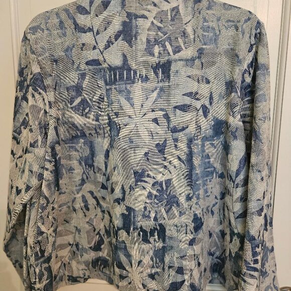 Coldwater Creek button down blue blazer (PL) cotton/polyester blend. 23" long - Picture 3 of 3